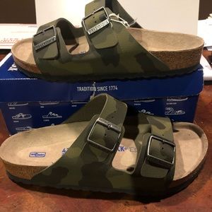 - Birkenstock Arizona camo asst new